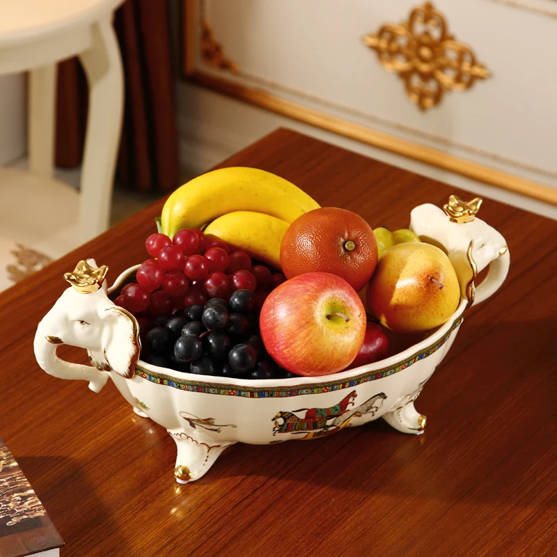 European-style fruit bowls, ceramic living rooms, ears, elephining table and coffee table decorations.