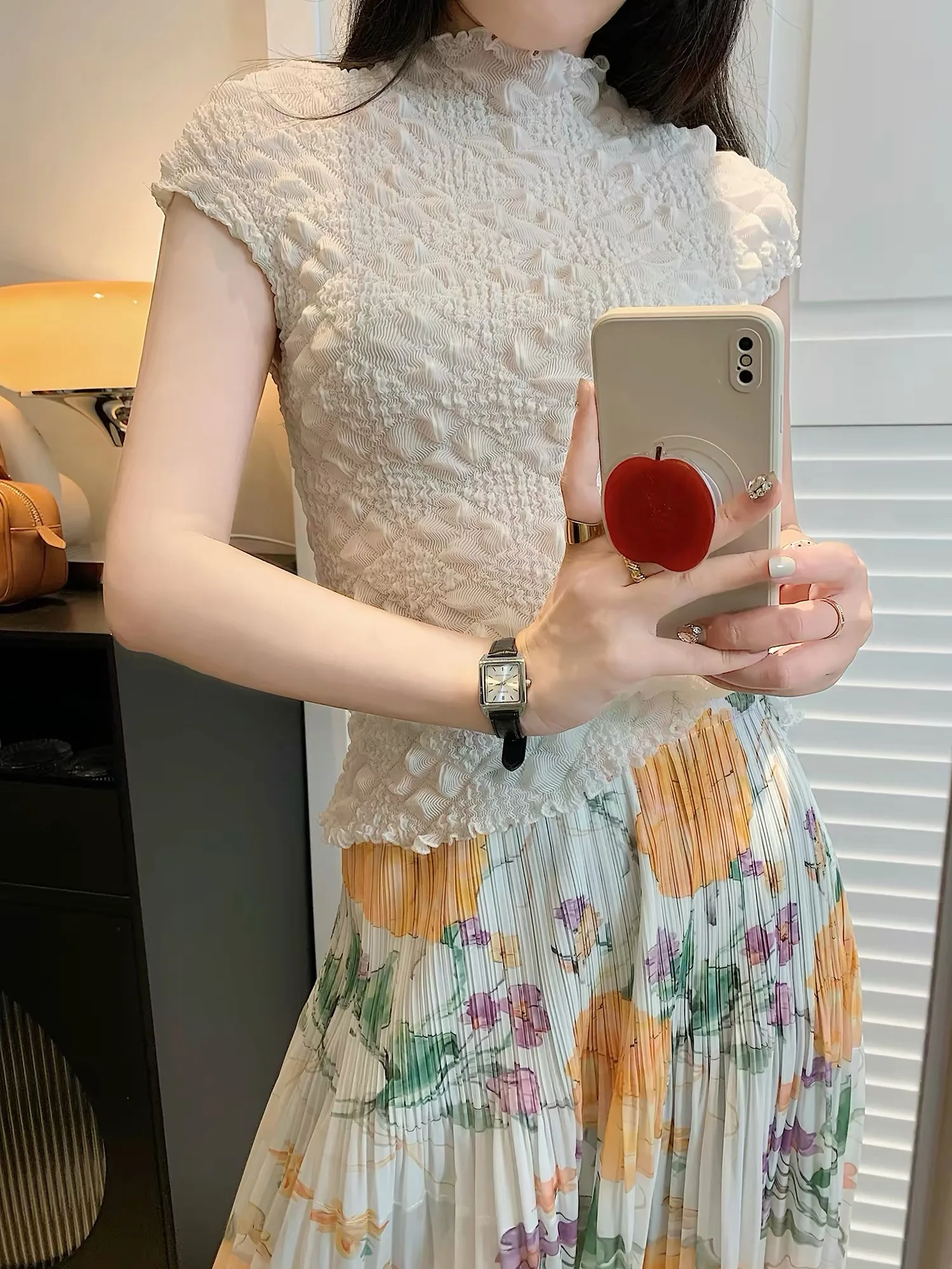 ALSEY Women Ruffle Mock Neck Short Sleeve Blouse Solid Textured Bubble Fabric Slim Fit Frill Edge Hem Elegant Casual Office Lady