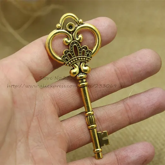 Free Shopping Large Crown Key Charms Vintage Zinc Alloy Jewelry llaves Charms 10pcs 32*84mm Hot Sale
