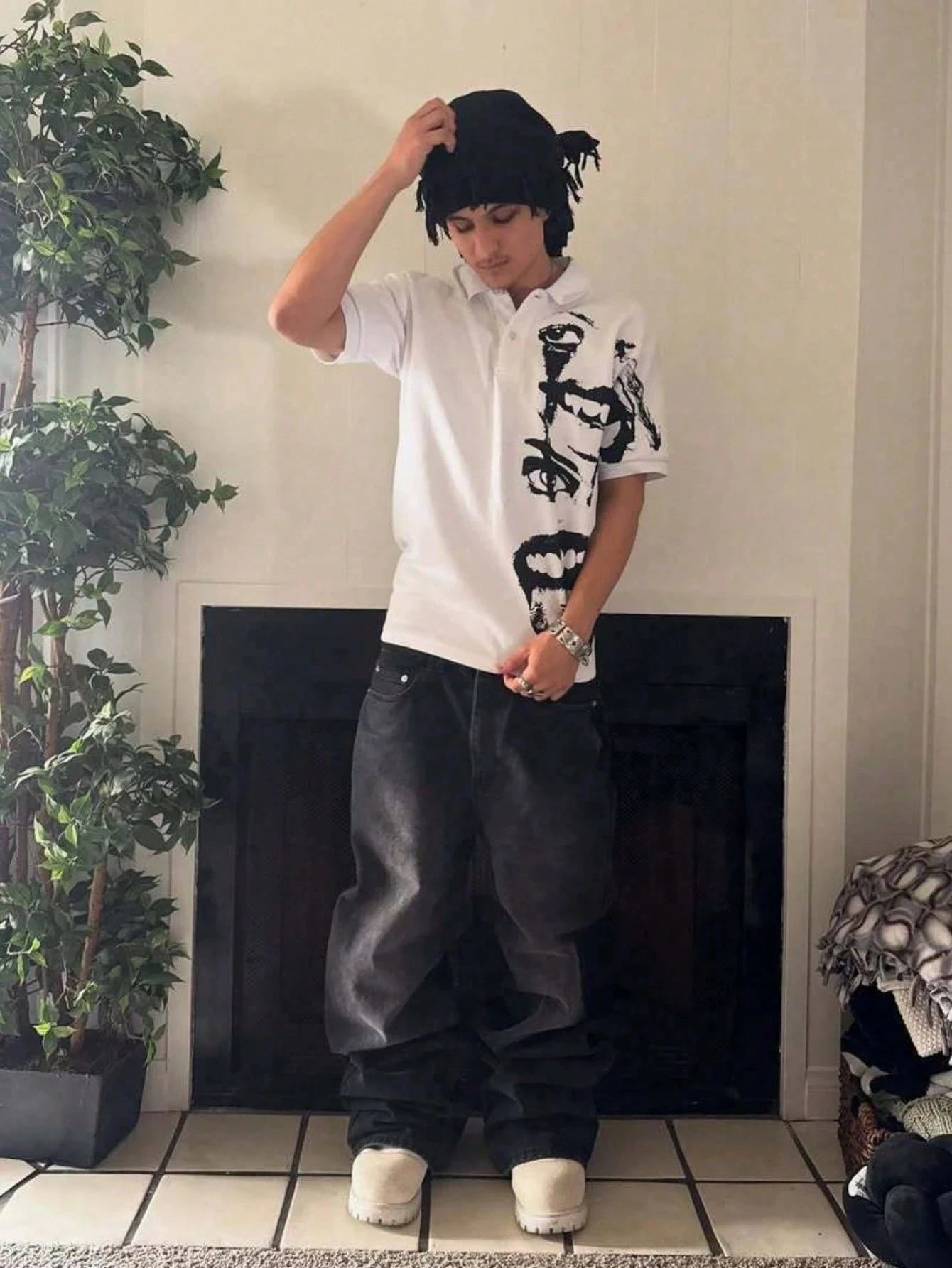 Y2K Abstraktes Gesichts-Motiv Oversized Kurzarm-Poloshirt – Detail 5
