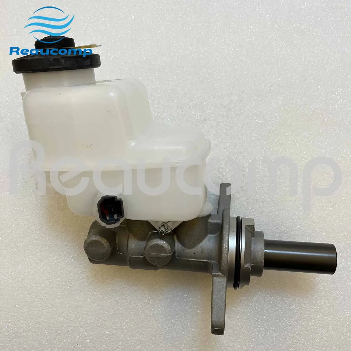 Brake Master Cylinder Accessory 47201-42382 47201-42381 47201-42380 For TOYOTA RAV4 2005-2013 LEXUS NX