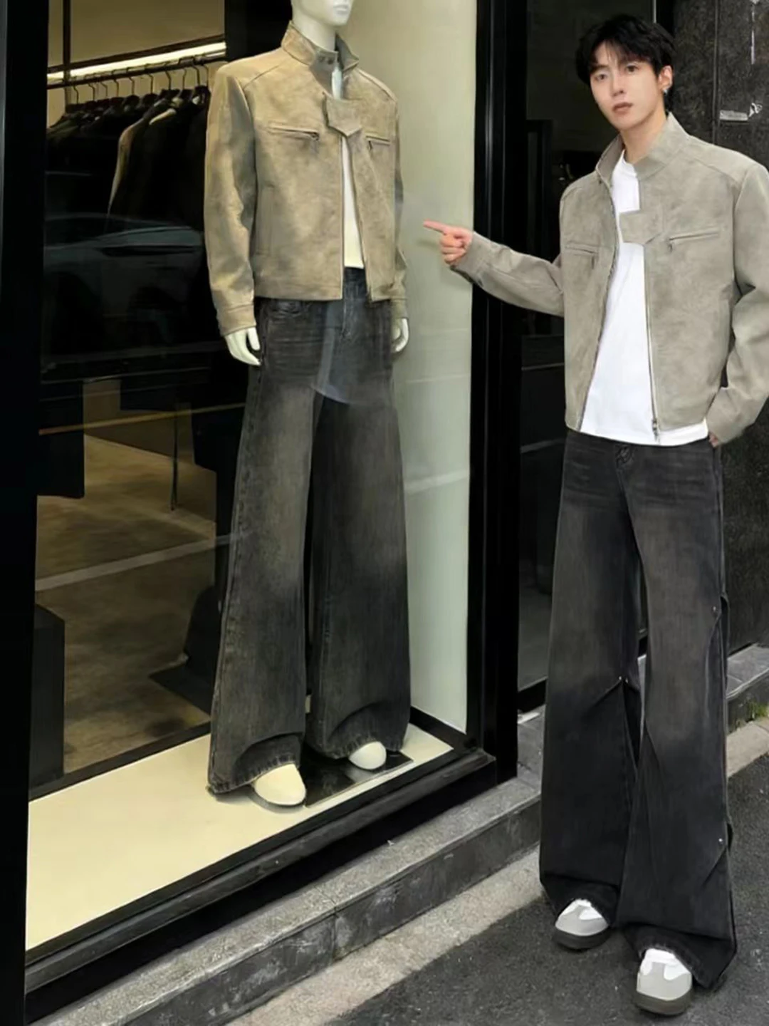 

Men's Black Grey Folded Denim Jeans Winter American High Street Vibe Fleece Lined Flared Wide Leg Casual Pants