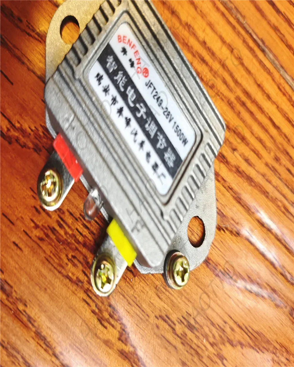 Car Voltage Regulator JFT249 14V/28V 1500W 2026 Years