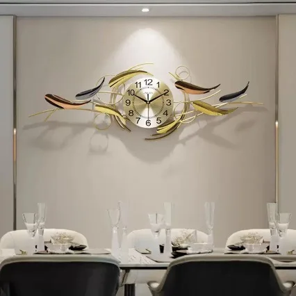 Creative dining room decorative clocks New Chinese light luxury wall clock Living room home silent quartz clock on the wall