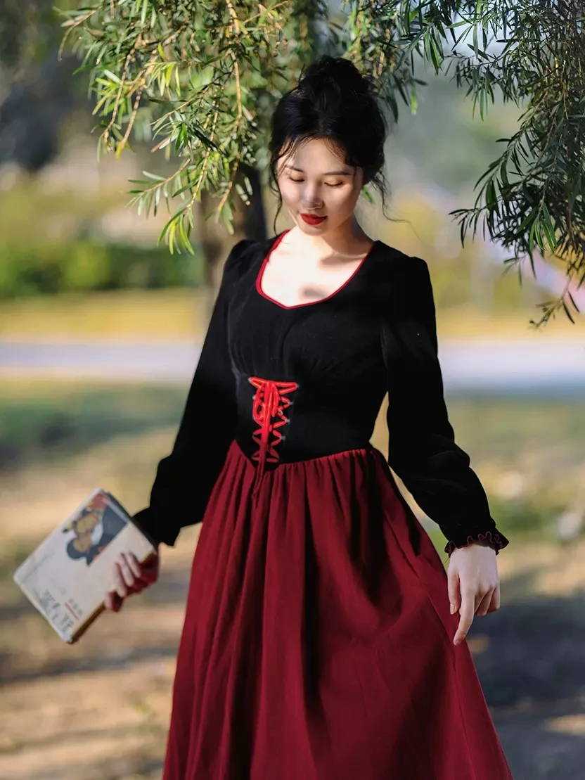 

Spring Autumn Women European Vintage Oil Painting Slim Waist Comfortable Velvet Corduroy Patchwork Maxi Dresses
