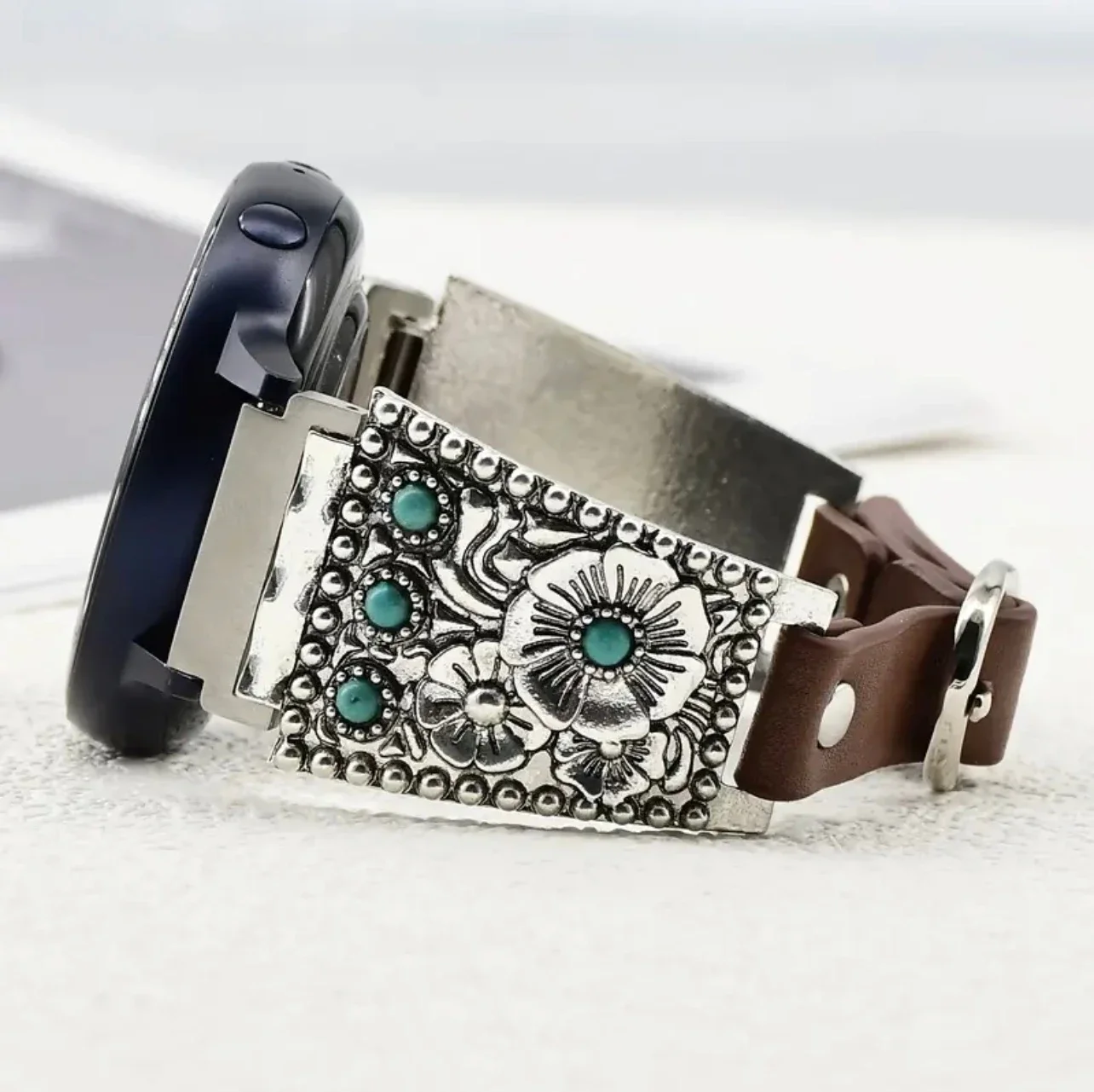 Advanced Turquoise Metal Leather Loop For Apple Watch Band Women 10/9/8/7/6/5/4/3 38mm 40mm 41mm 42mm 44mm 45mm 46mm 49mm Strap