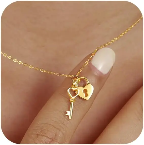 

Heart Key Charm Necklace for Women Men Gold Plated Heart Lock Key Pendant Friendship Necklace Birthday Jewelry Graduation Gift