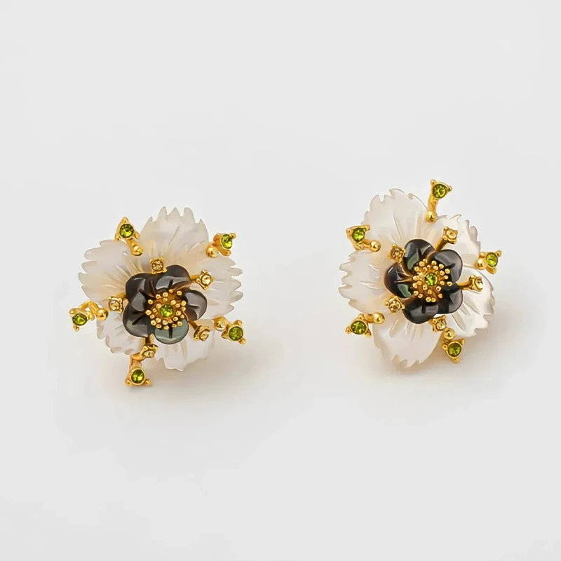 

Trendy Classic New Fairy Premium Double-layer Shell Flower Earrings Light Luxury Niche Zircon Autumn Winter Earrings for Women