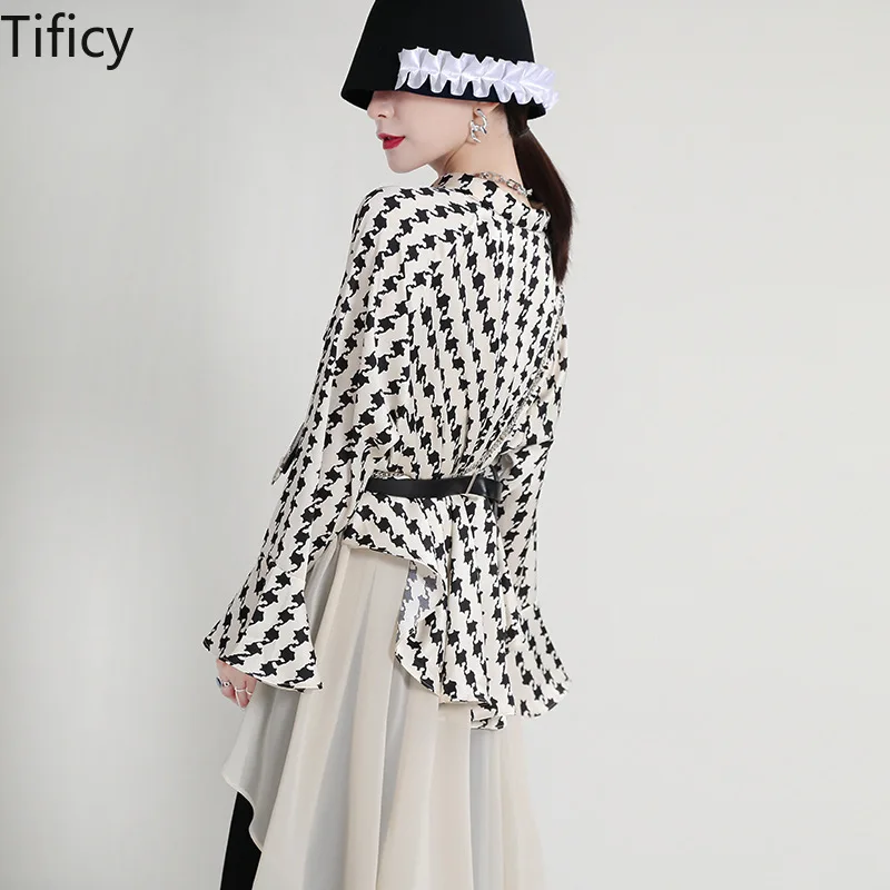 

TIFICY Women's Summer Dress Printed Shirt Skirt Design, Chiffon Flared Sleeves Fake Two Loose and Slimming Dresses