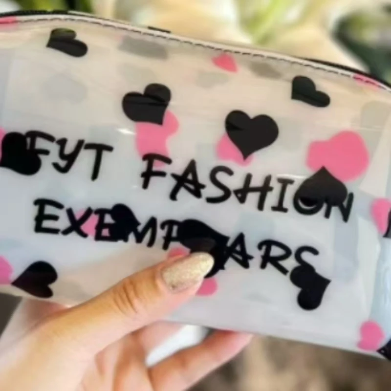 Pero StoreOur Compact Handheld Wash Bag Is Perfect For Gym Visits Swimming Trips And Overnight Business Check‑Ins. 6