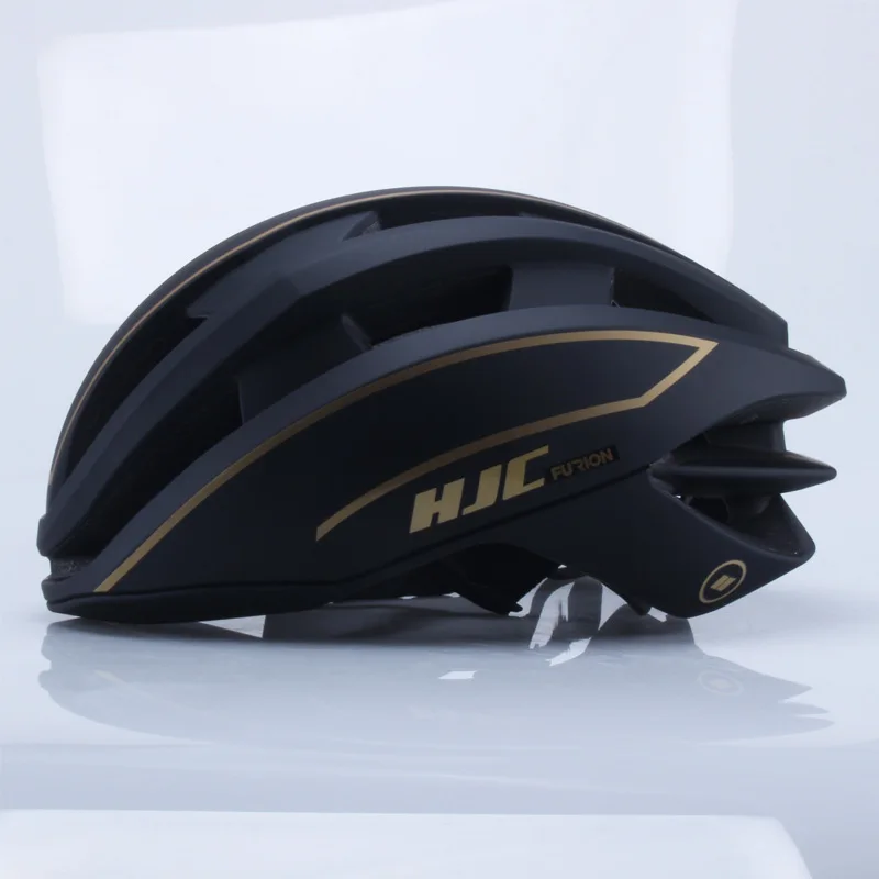 

Profional Cycling Helmet for Men And Women Road And Mountain Bike Se Hat Inteated Molding Helmet Universal Size