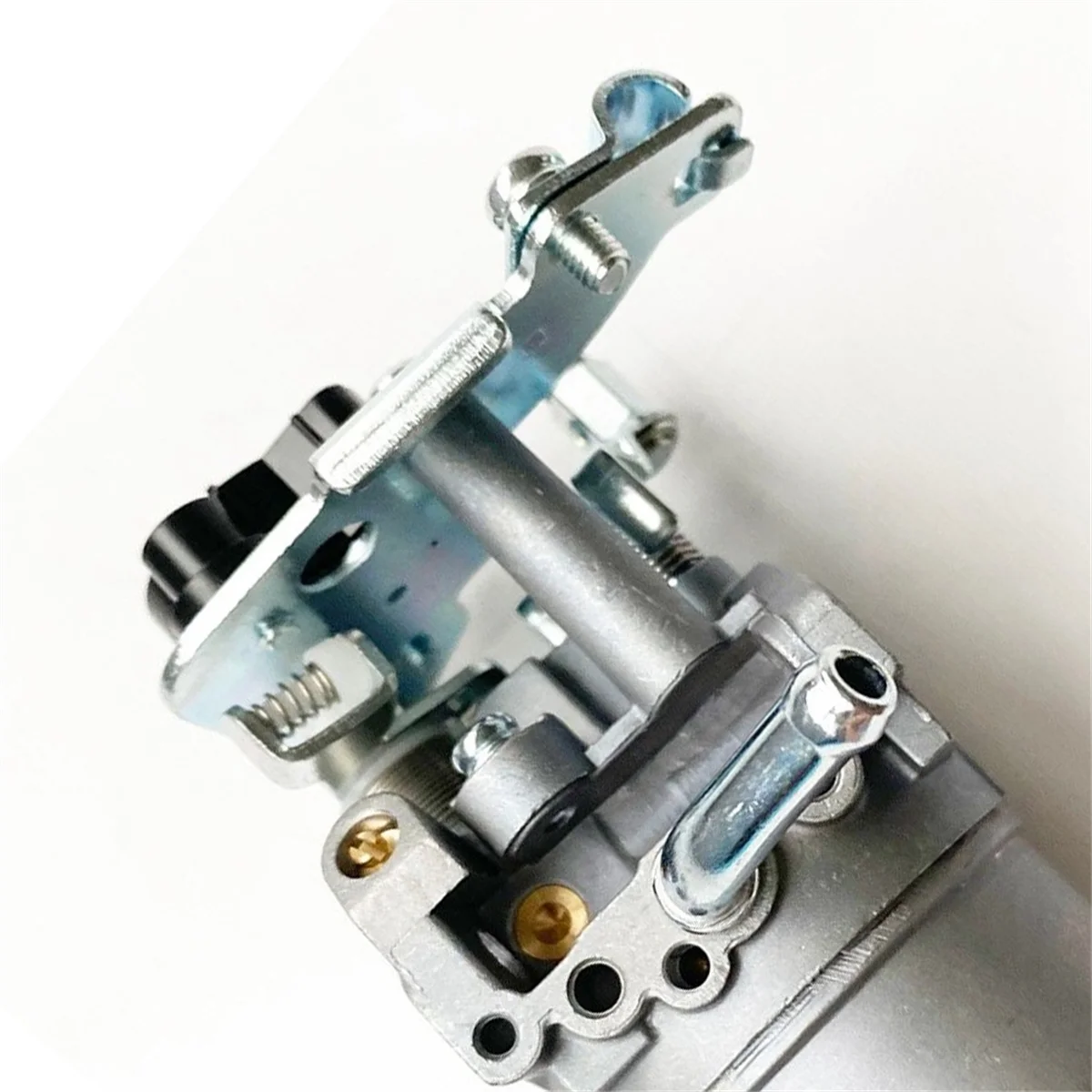 Motorcycle Carburetor for HUAYI EIP2700 P16D P16D-2 148 148F 16211 230725G10264-01 Carb