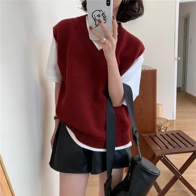 2023 New style Cashmere vest Women V-Neck Loose style solid color High-quality soft keep warm Vest Women