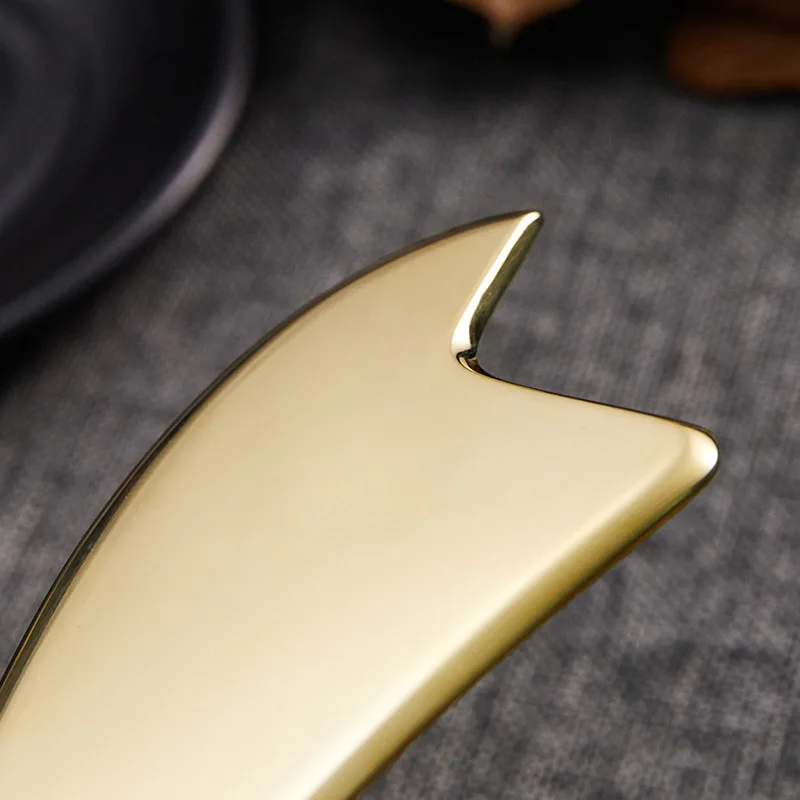 แผ่นขูดทองเหลืองสำหรับนวดหน้า กัวซา ขูดเส้นลมปราณ บำรุงสุขภาพ ผ่อนคลายกล้ามเนื้อ ยกกระชับผิวหน้าและลำคอ