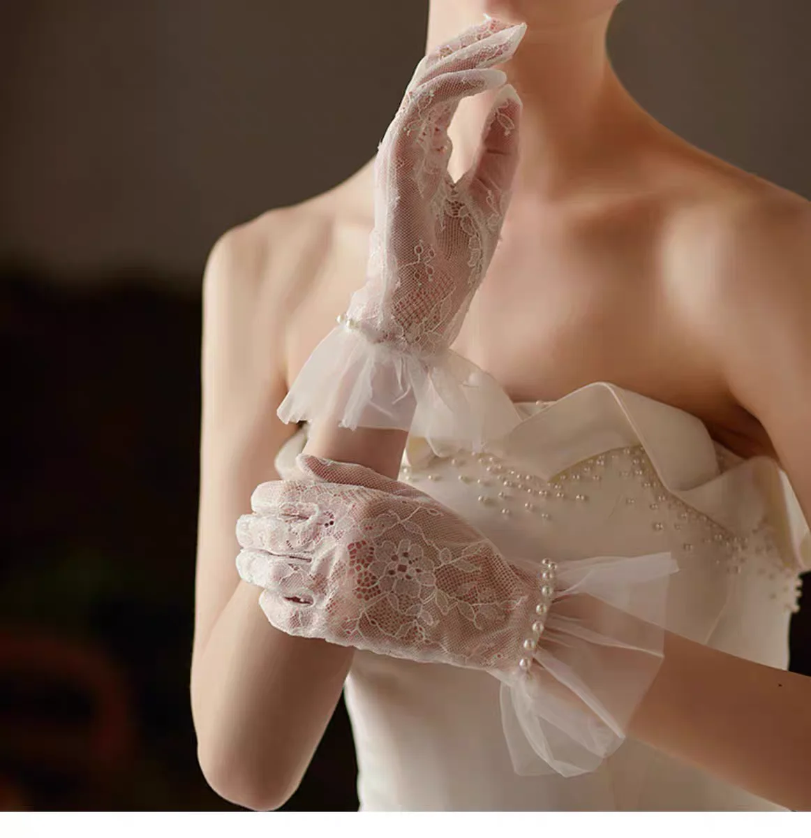 Summer Retro Lace Short Bridal Gloves French Style Thin White Elegant Wedding Dress Sleeve Gloves For Women