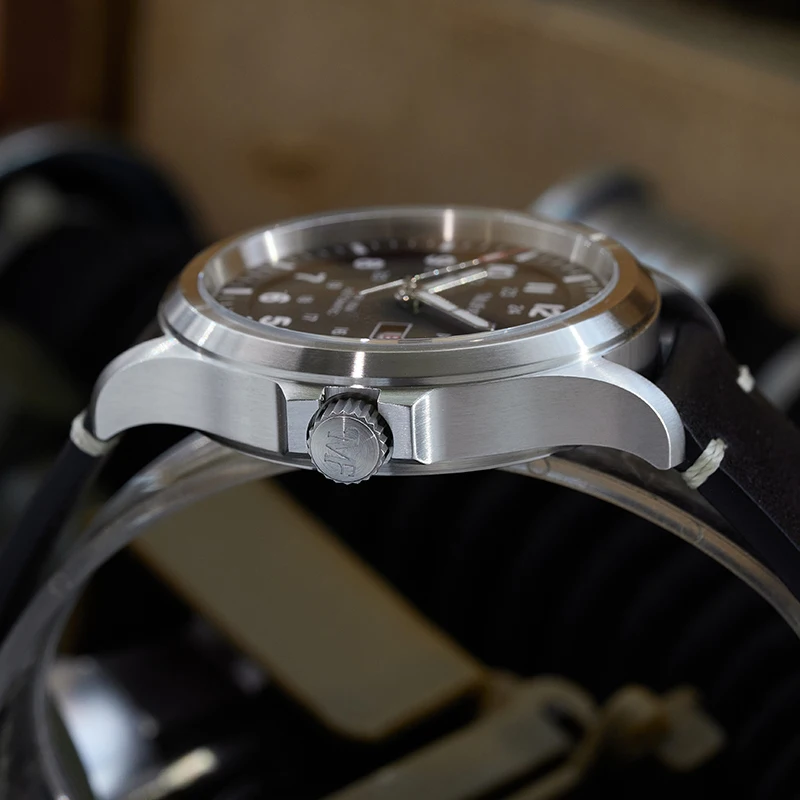 Milifortic M097 39mm المجال الساعات الرياضية الأوتوماتيكية NH36 المسمار في تاج تاريخ اليوم وظيفة الساعات الرجالية العسكرية #5