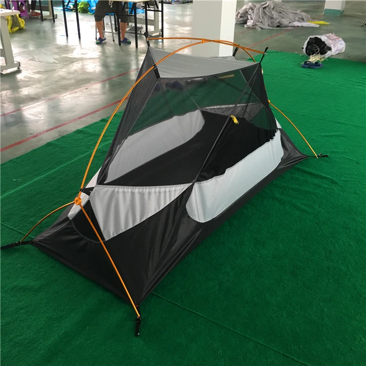 Ultralight Double Layer 1 Person camping Tent, CZX-217 Waterproof ultralight 1 person MSR Hubaba tent come with footprint