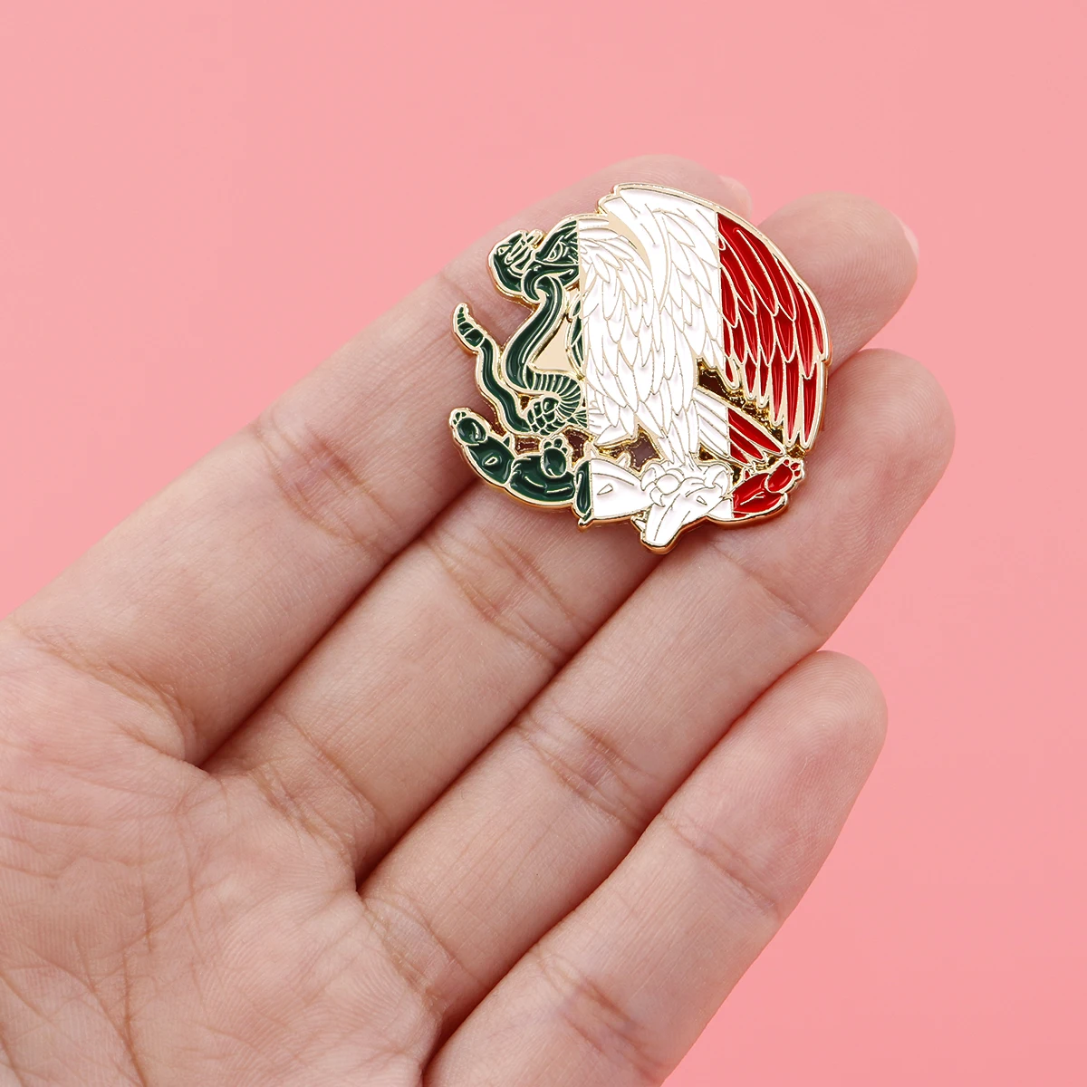 Mexican Flag Eagle Enamel Pin Brooches for Women Lapel Pins Metal Badges Clothes Accessories Fashion Jewelry Friends Gifts