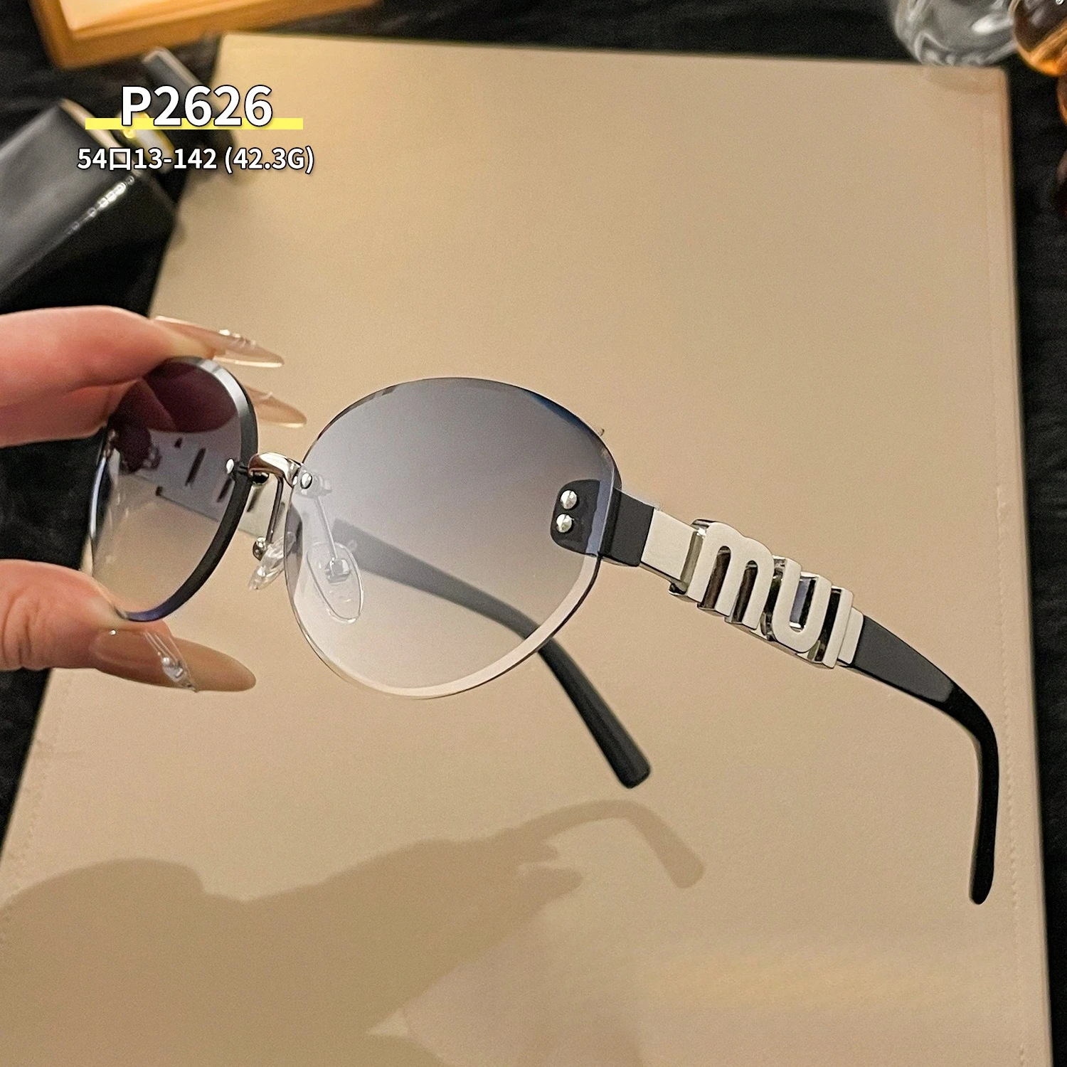 

Новые фотохромные безободковые солнцезащитные очки 2026 года для женщин с защитой UV400: роскошный подарок для вождения и активного отдыха