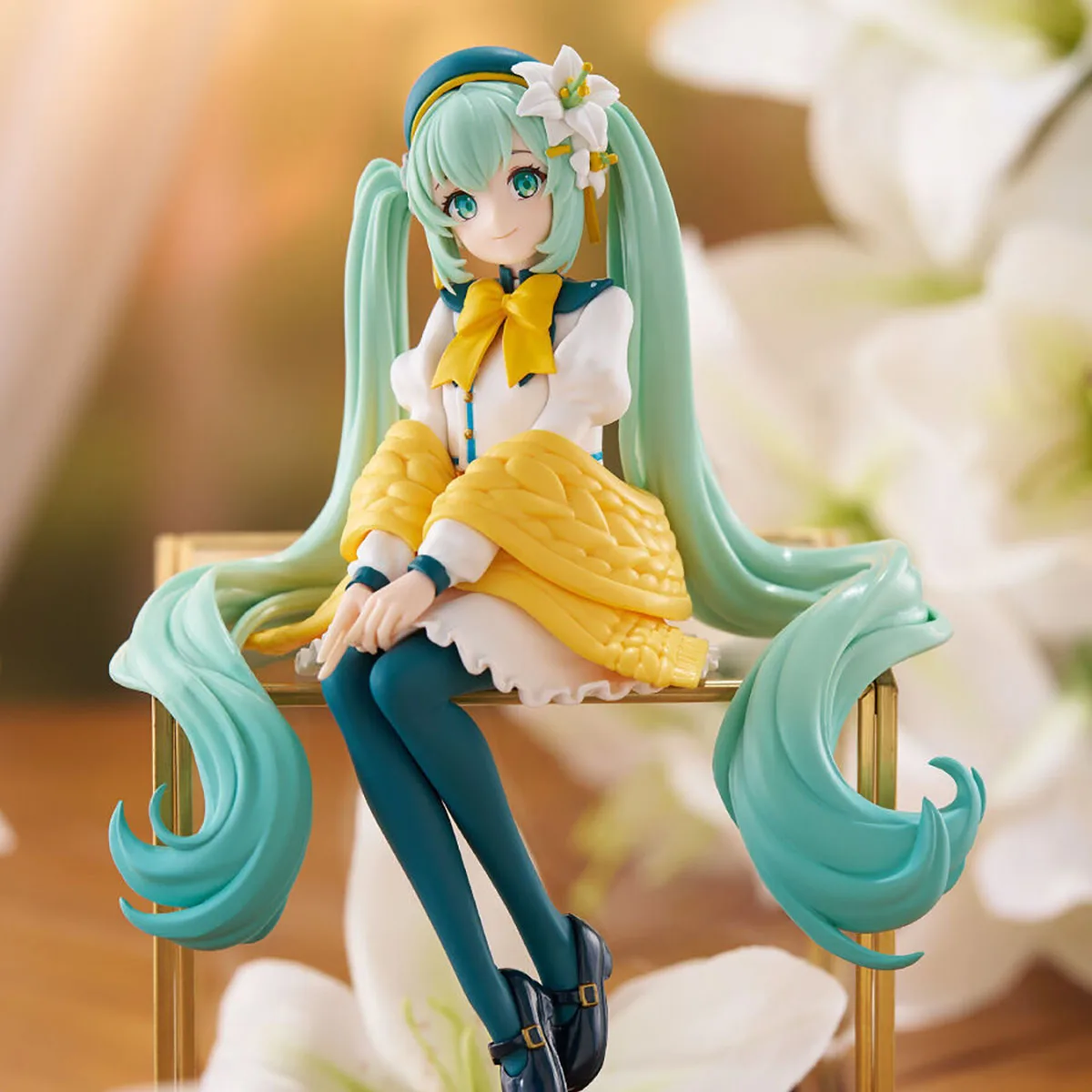 100% Original in Stock FuRyu  Noodle Stopper Figure Piapro Characters Hatsune Miku Lily, White Anime Figure  Collection Series