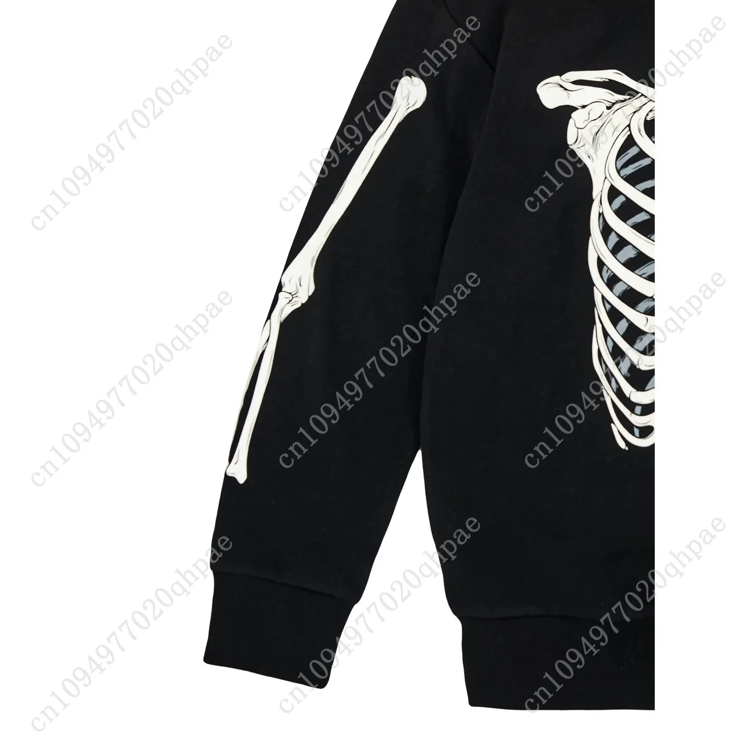 Рисунок 5 - Толстовка с круглым вырезом «Путь