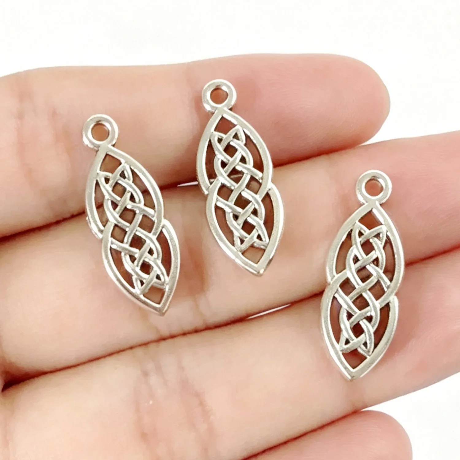 15Pcs 26×9.5mm Zinc Alloy Antique Silver Celtic Knot Charms DIY Jewelry Accessories EF4871