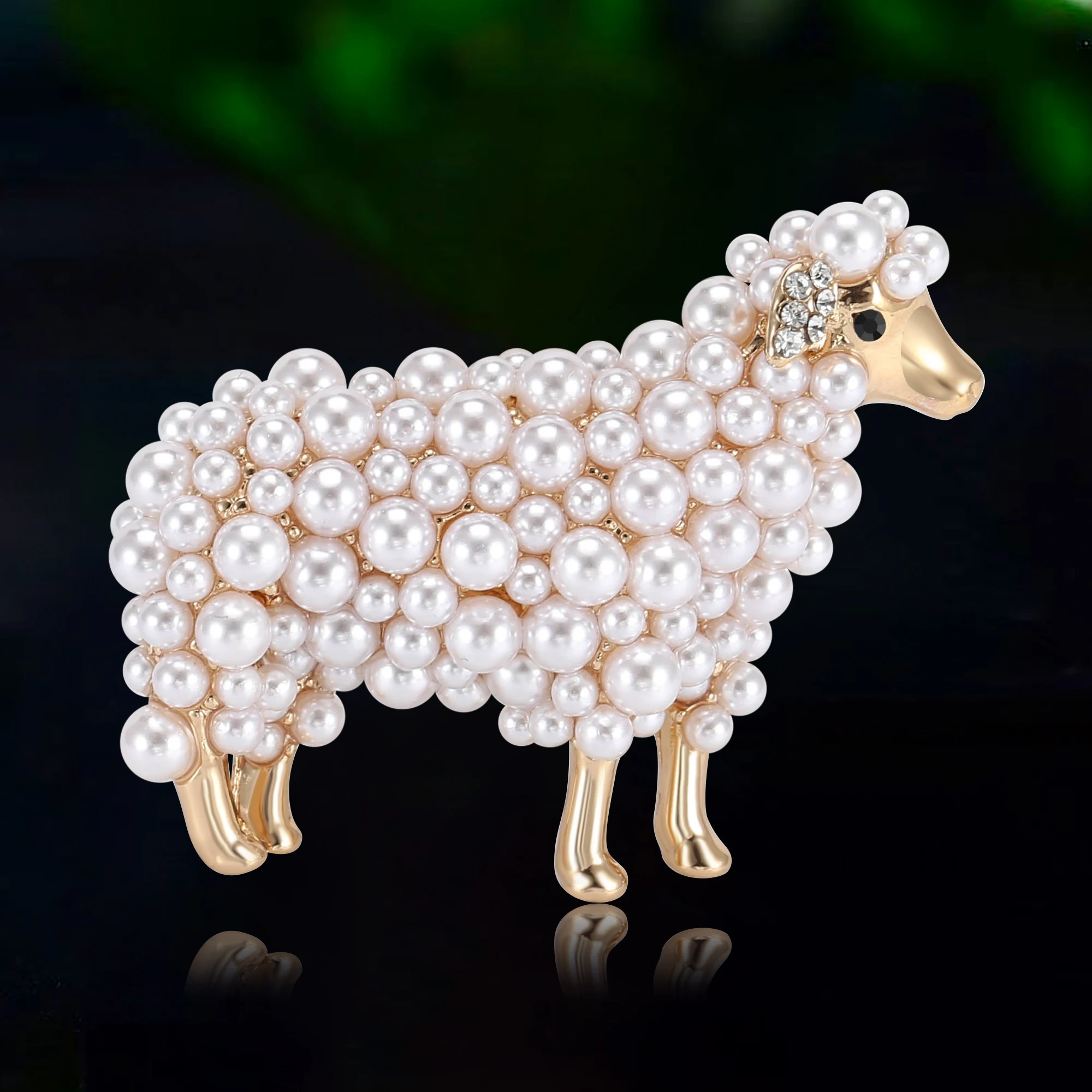 Popular Pearl Sheep Brooches for Women Unisex Rhinestone Animal Pins Event Funny Luxury Gifts New Year Friends Decoration