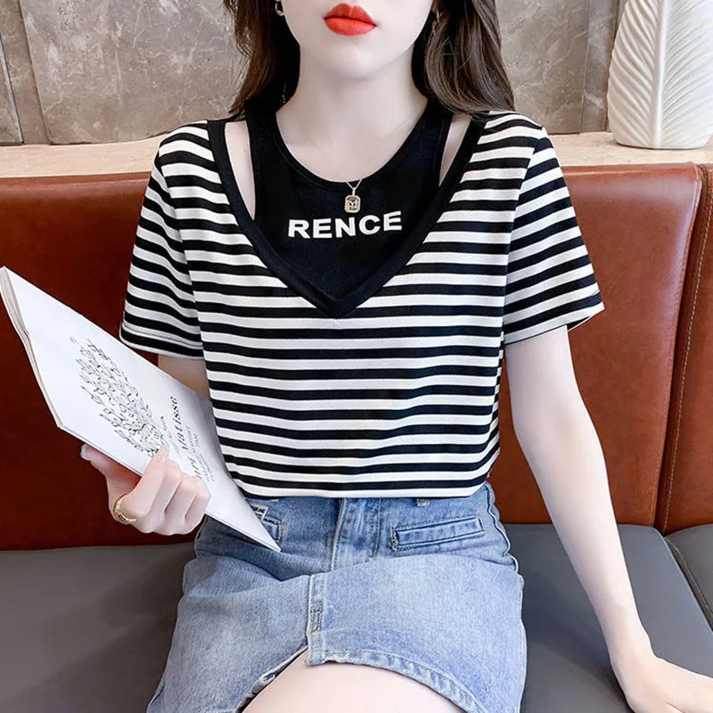 

Sweet O-Neck Printed Spliced Striped Fake Two Pieces Blouses Female Clothing 2025 Summer New Loose Korean Tops All-match Shirts