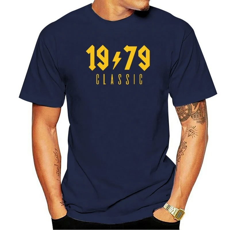 

Born In 1979 T Shirt Father's Day Present Funny 40 Years Old Birthday Gift For Dad Husband Men Short Sleeve O Neck Cotton Tshirt