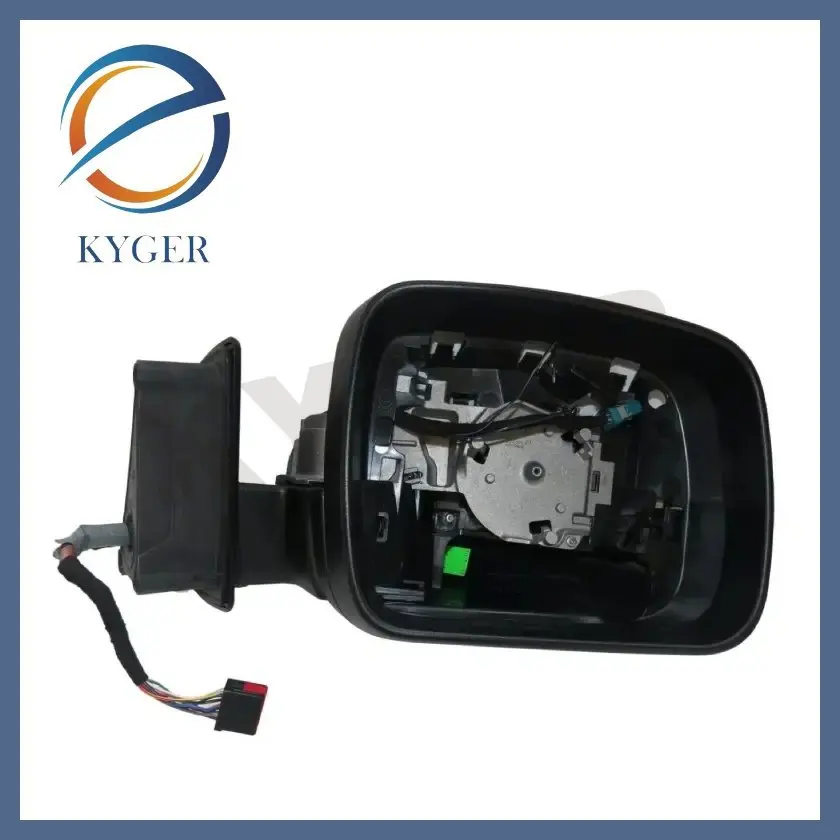 Suitable for Land Rover Discovery Range Rover Right Reverse Mirror Holder LR0131760 LR041881 High Quality Auto Parts