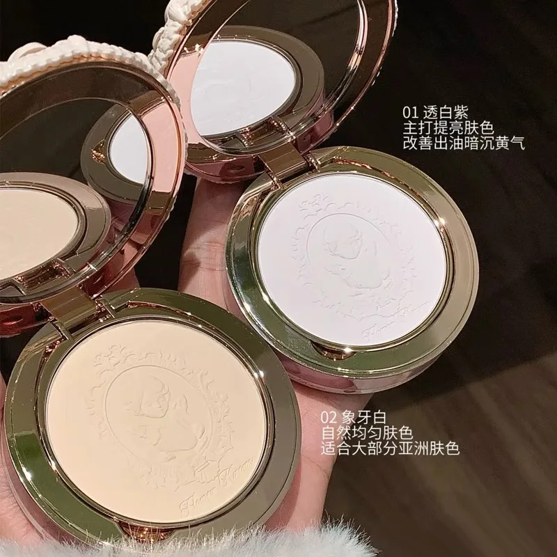 Flower Knows Erdbeer-Amoride, gepresstes Fixierpulver, matt, weicher Fokus, Ölkontrolle, wasserfest, für Damen, Schönheit, Gesichts-Make-up