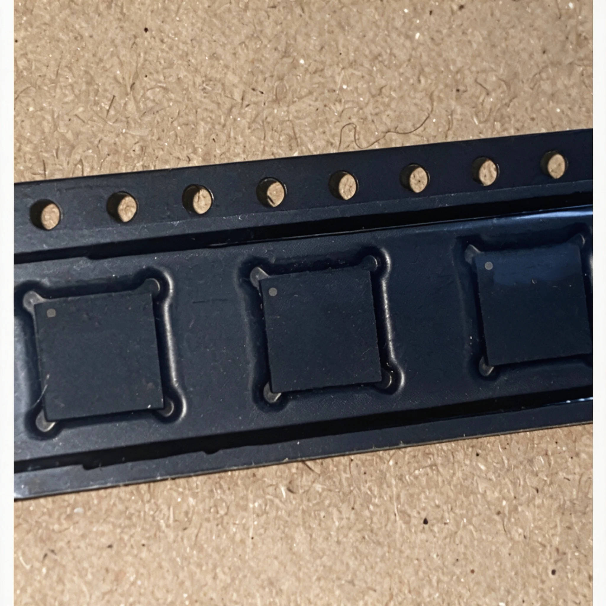 5piece EFM32ZG210F32 ZG210F32 QFN32 EFM32ZG110F32 ZG110F32 QFN24