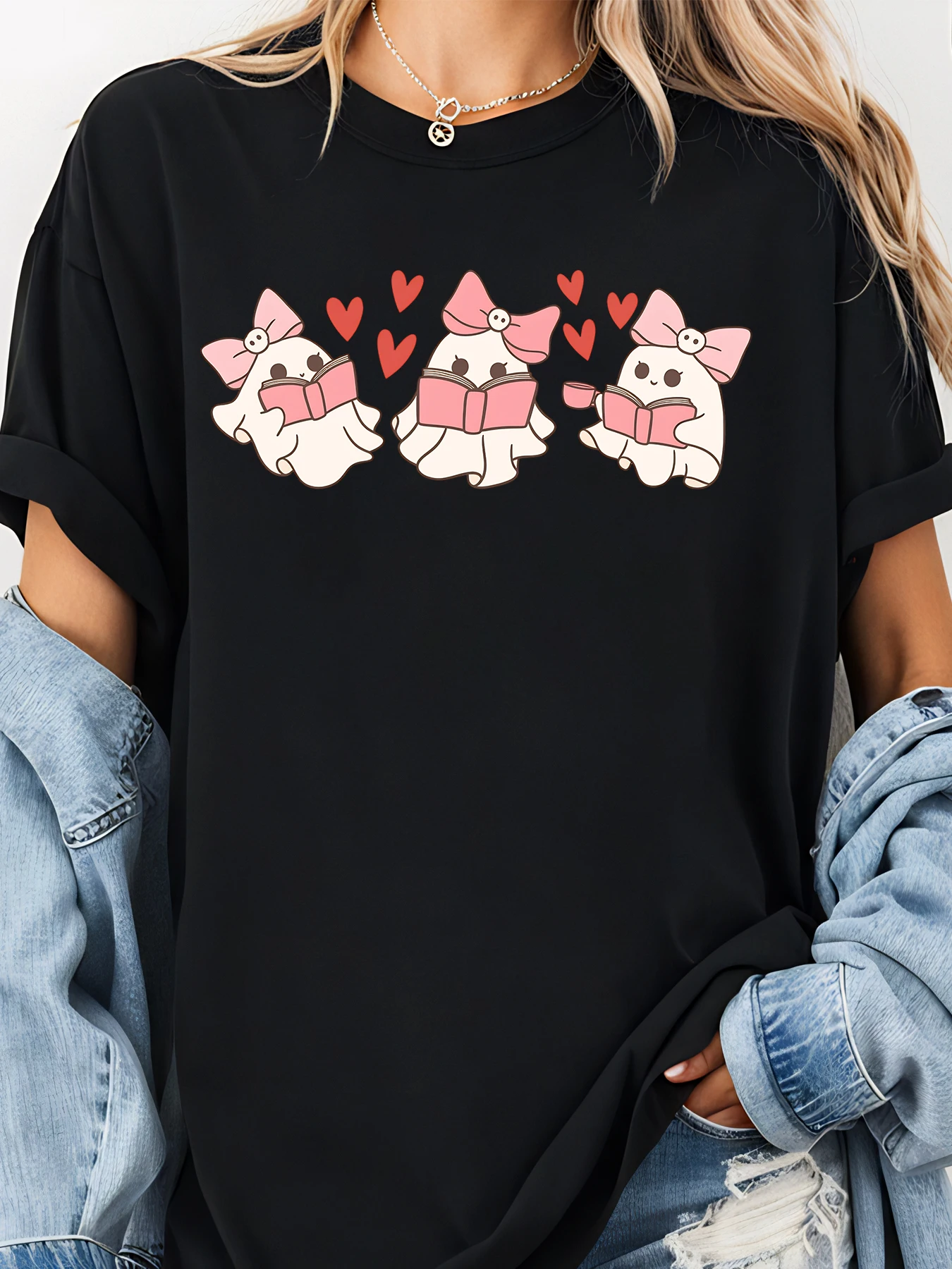 Camiseta extragrande con estampado de corazones para leer libros de fantasmas bonitos, Top informal holgado para mujer, ropa de calle de moda