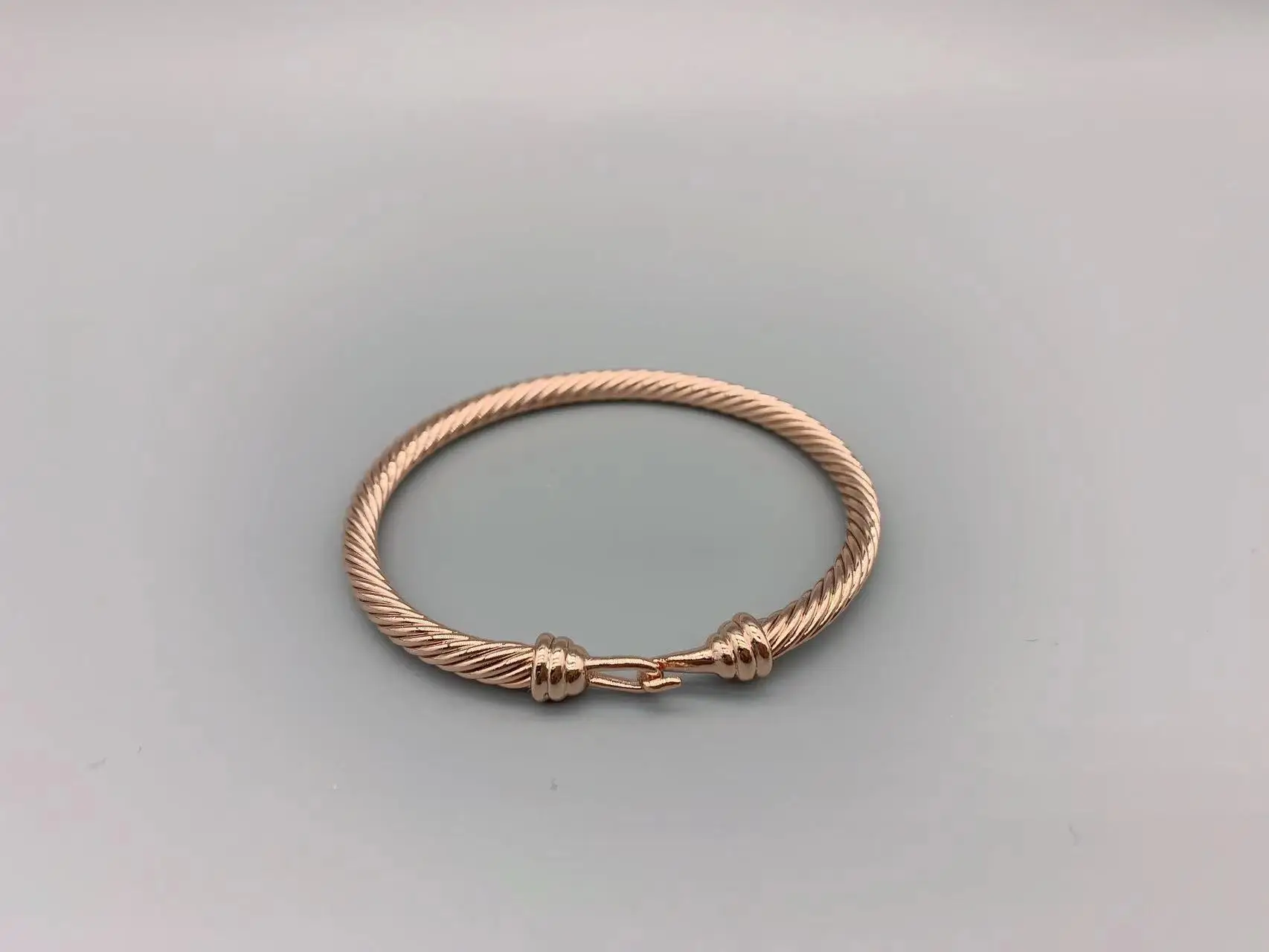 

Le Han Jewelry Cable Buckle Bracelet With Rose Gold Plated 3MM