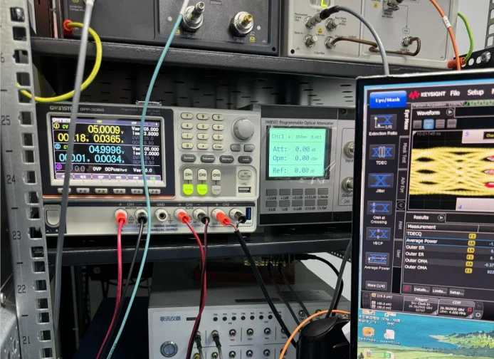 Módulo do transceptor da fibra ótica do OEM, 10G, TX1270, RX1330, 60km, SM BiDi, compatível com Mikotik Cisco