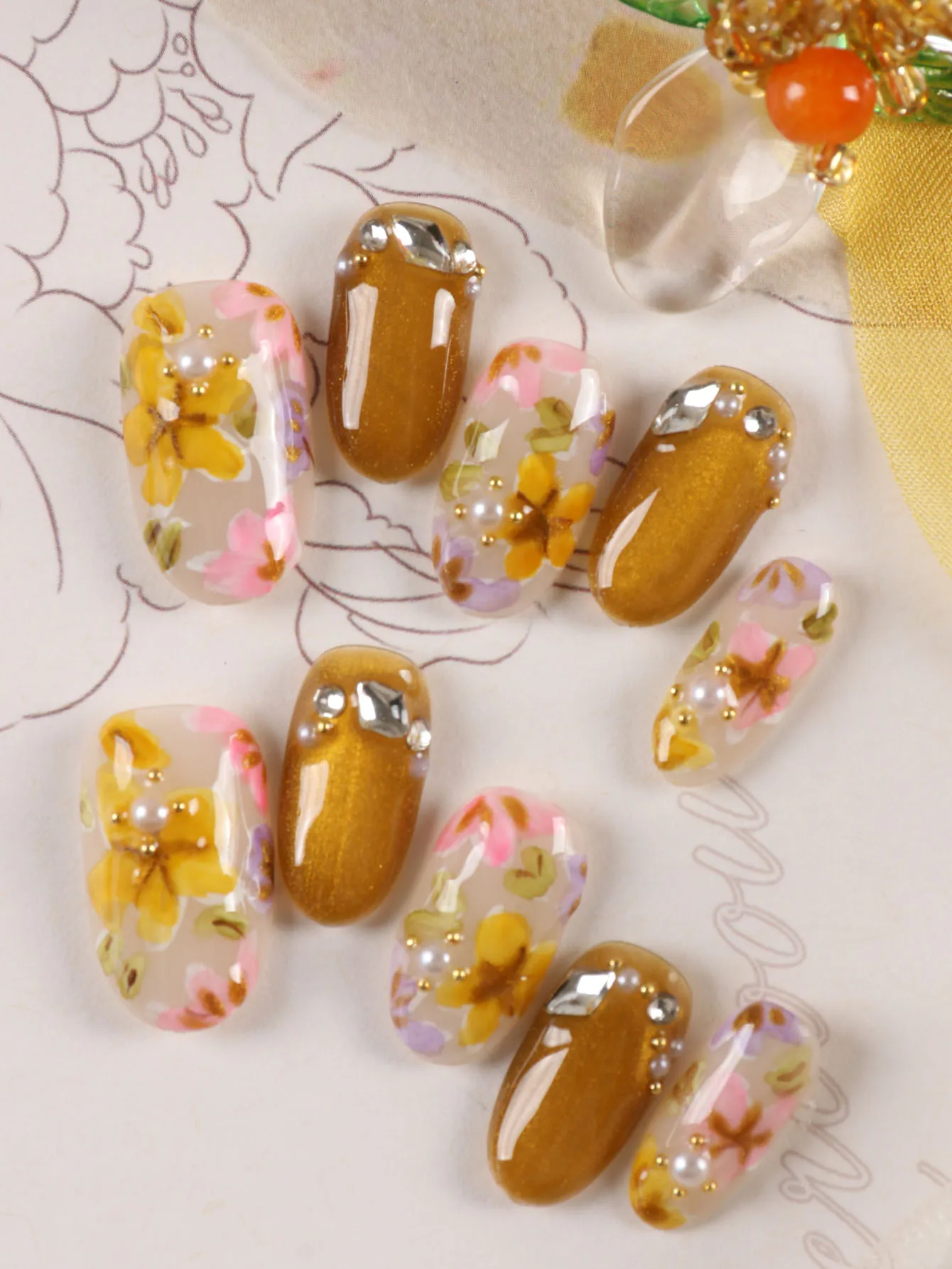 10 Stück Aufklebenägel, künstliche Nägel, kurz, gelb, Katzenaugenfarbe, Blumenmuster, inklusive 1 Blatt Klebestreifen & 1 Stück Mini-Feile