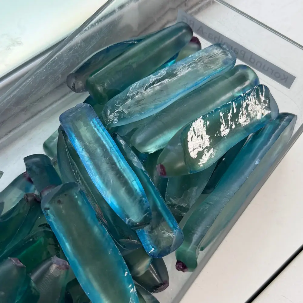 30g High Quality Paraiba Color Corundum Rough Raw Material for Gem Faceting