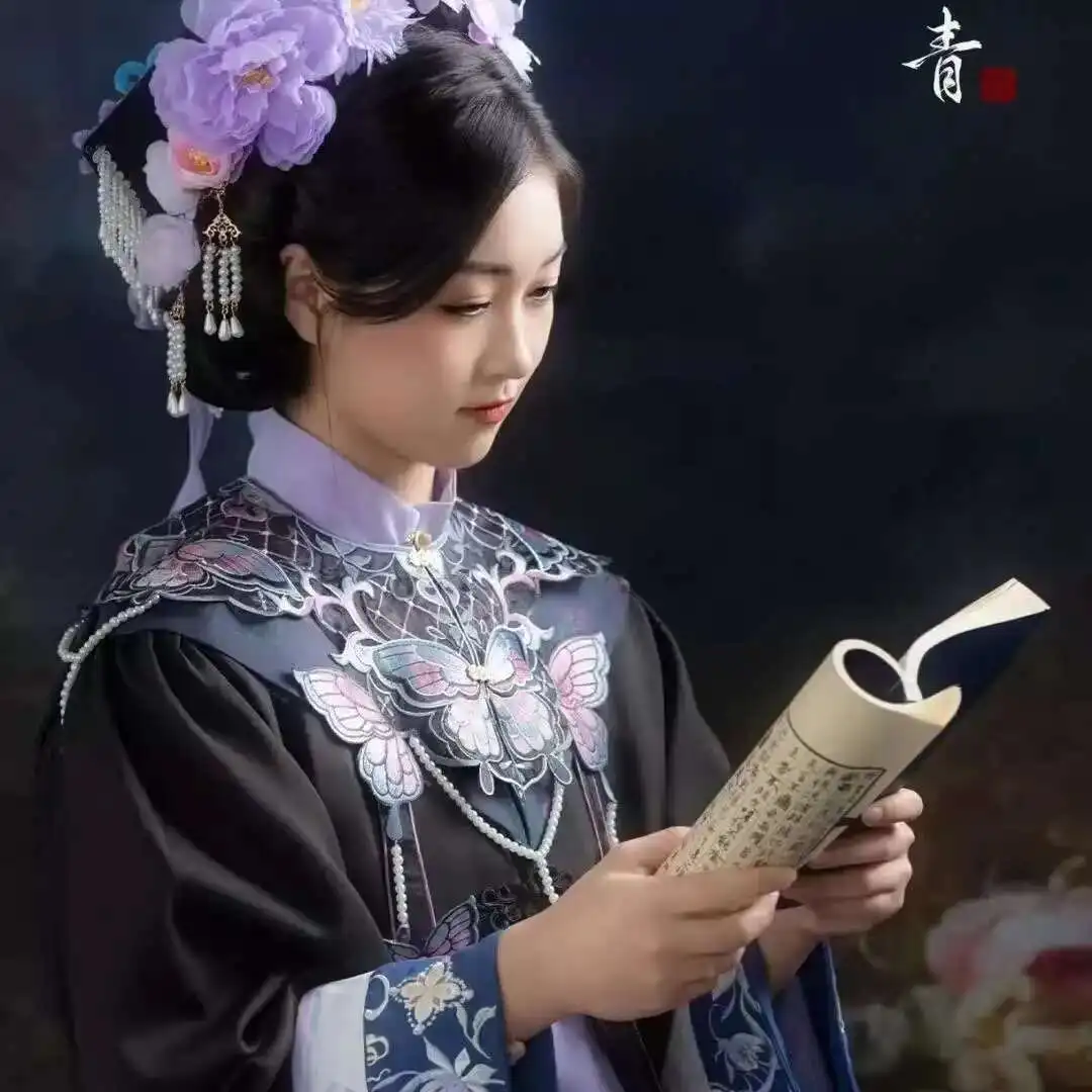 

New Chinese Style Cloud Shoulder Academic Dress Purple Butterfly Hanfu Shawl Dickie Graduate