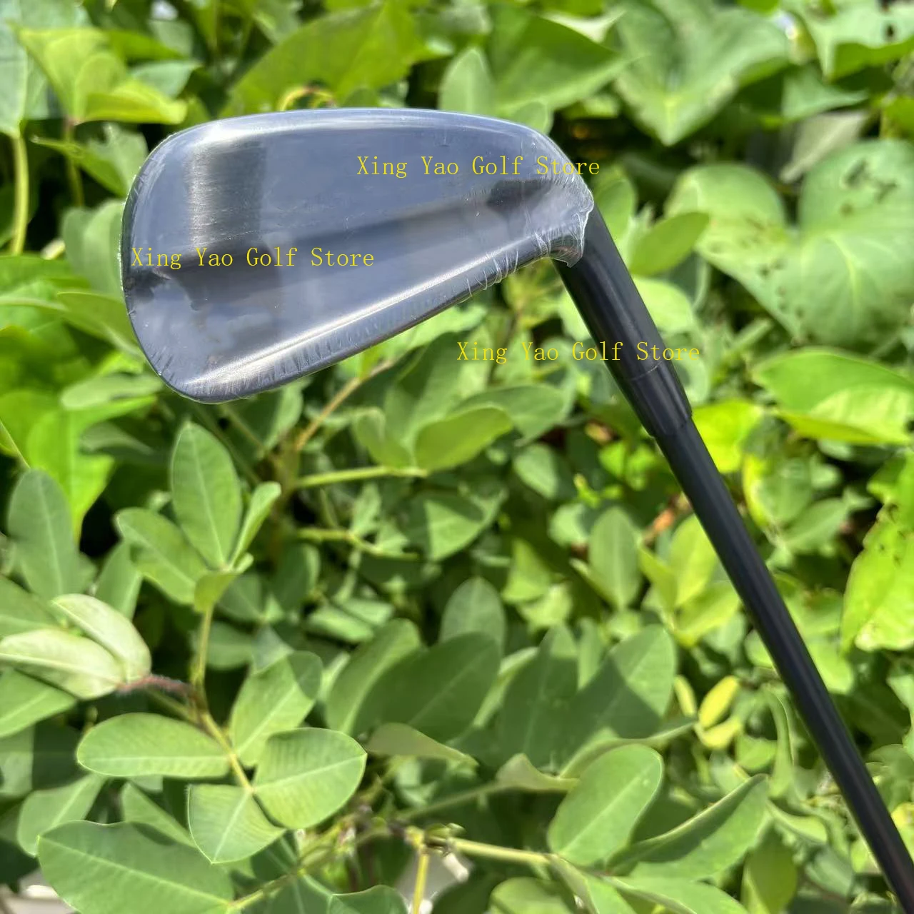 

2025New Men's Golf Club Ti Fusion Iron Set With Steel/Graphite Shaft With Head Covers 8pcs(4,5,6,7,8,9,P,A)