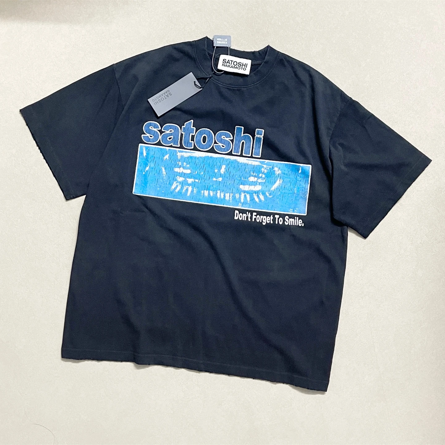 Hole Satoshi Nakamoto Do Not Forget To Smile T Shirt Men Women High Quality Tee Tops T-Shirt