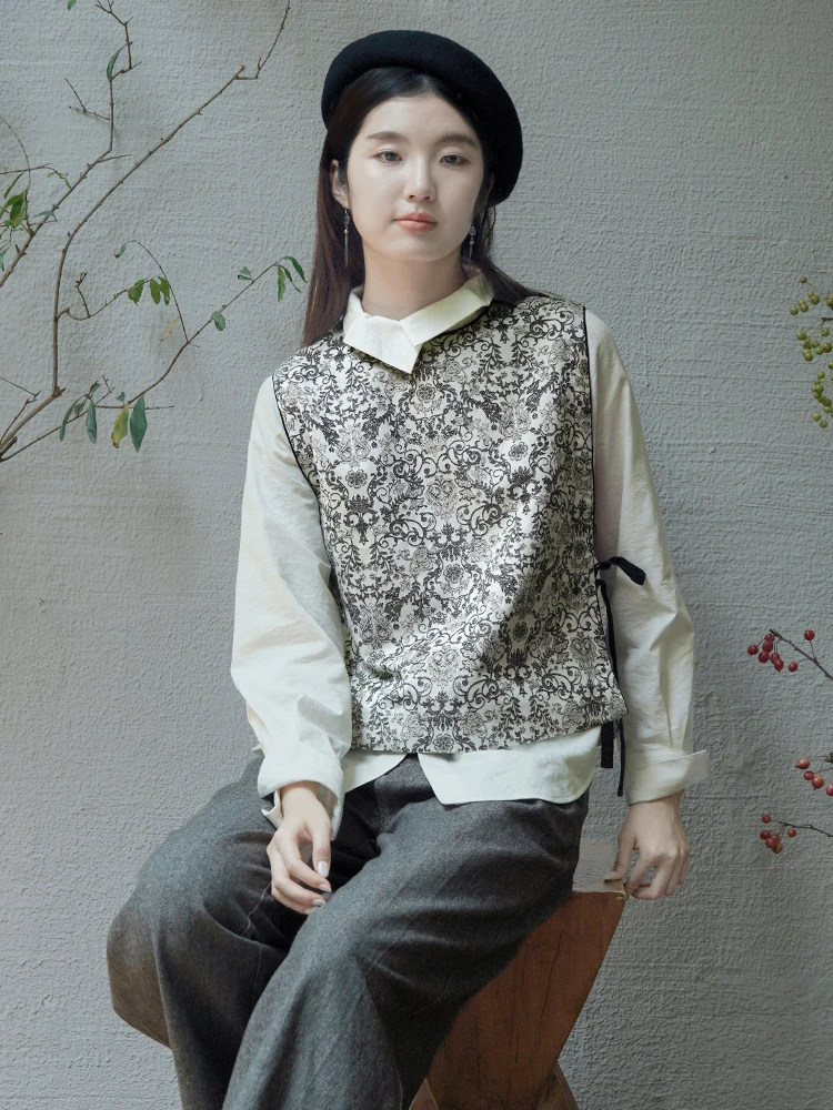 

Оригинальный дизайн, китайский стиль, лоскутный жилет, осенний, в национальном стиле, с цветочной вышивкой, универсальный, для многослойного ношения, из смесового хлопка