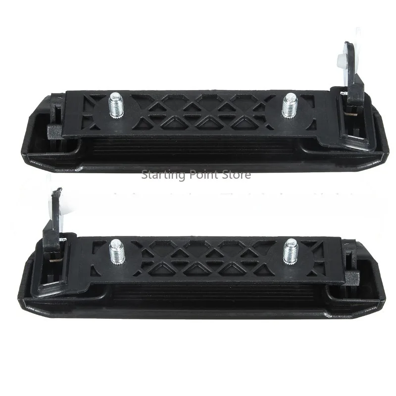 A pair of applicable Nissan pickup truck front door handles 8060601A10, 8060701A10