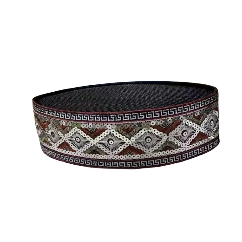 Freeshipping berretti da barca malesi per uomo cappello da preghiera musulmano Kufi Kippah paillettes islamiche Arabia saudita turbante Headwraps ricamo