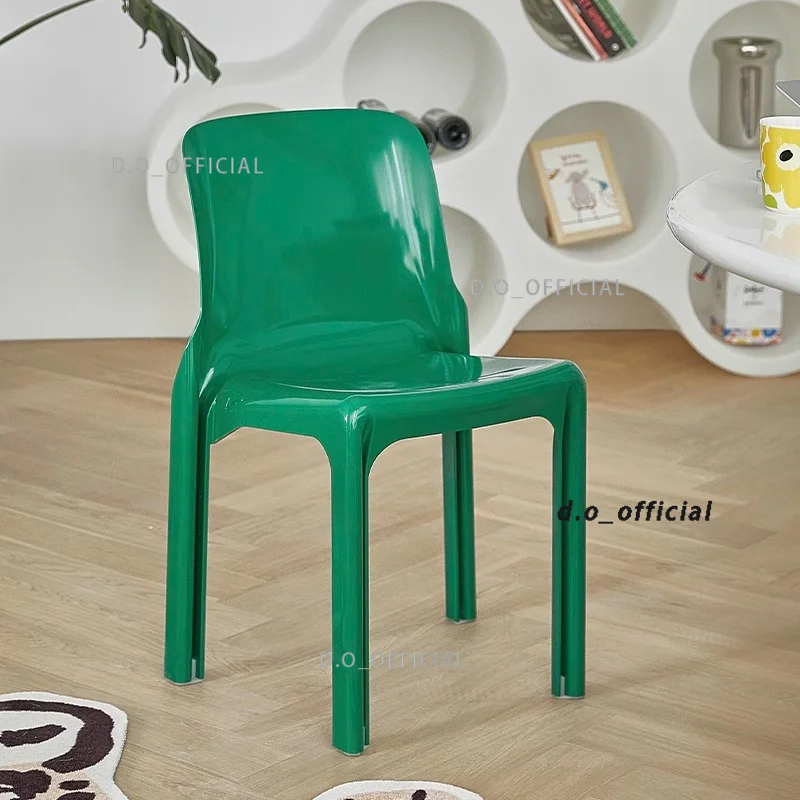 Scandinavian minimalist modern chair; ins style designer plastic dining chair; home use internet celebrity stacking vintage stoo