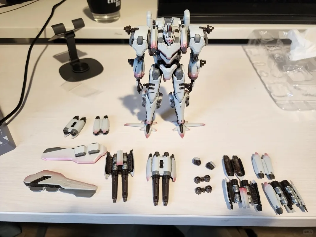 Disponibile: Bandai Robot Damashii (R Damashii) Armored Core 6 - Figura d'azione Ayre White Glint (Ayre'S Mecha)