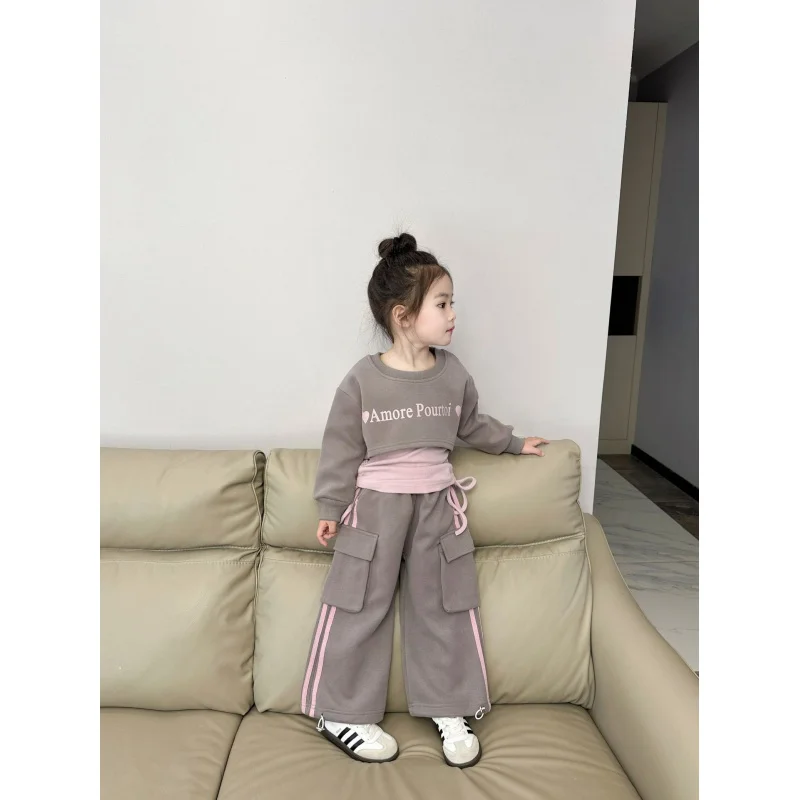 Girls' Suit2024Spring New Children's Sports Set Short Top Vest Pants Three-Piece Suit Western Style