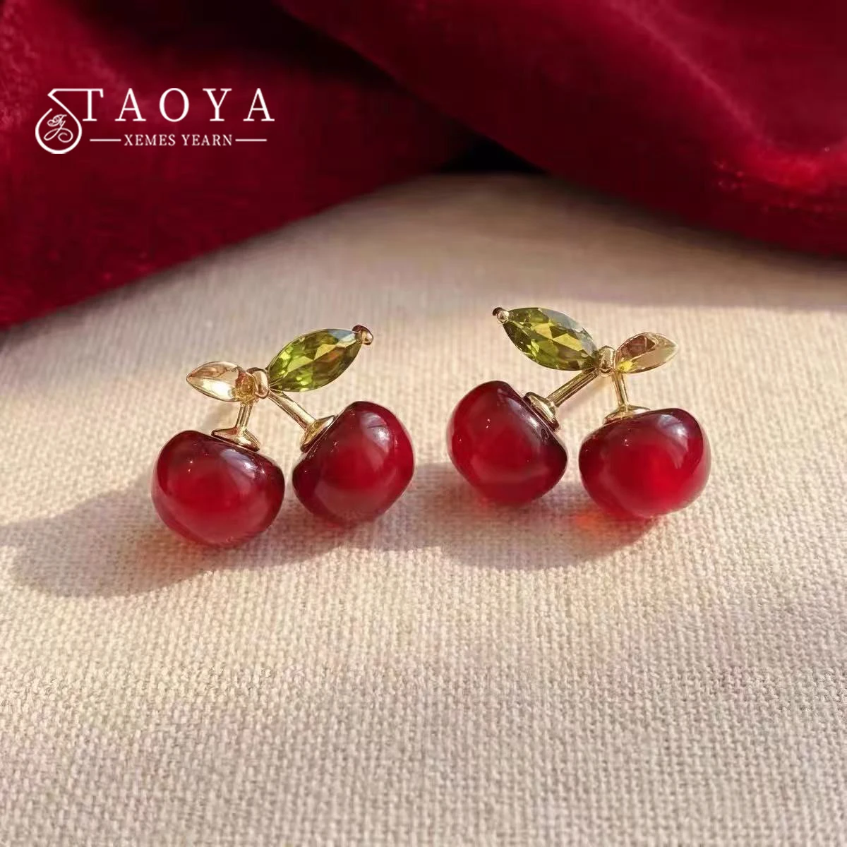 Boucles d'oreilles pendantes en résine cerise rouge pour femmes, nouveau Design, oreilles douces, bijoux, accessoires inhabituels pour filles, 2026