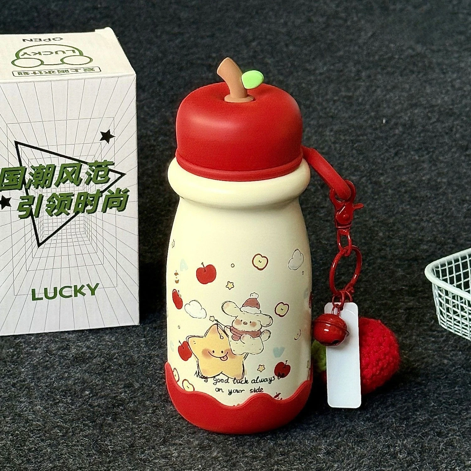 

Apple Thermos Cup 316 Stainless Steel New High-value Student Niche Simple Water Cup Portable Cartoon Vacuum Flasks & Thermoses