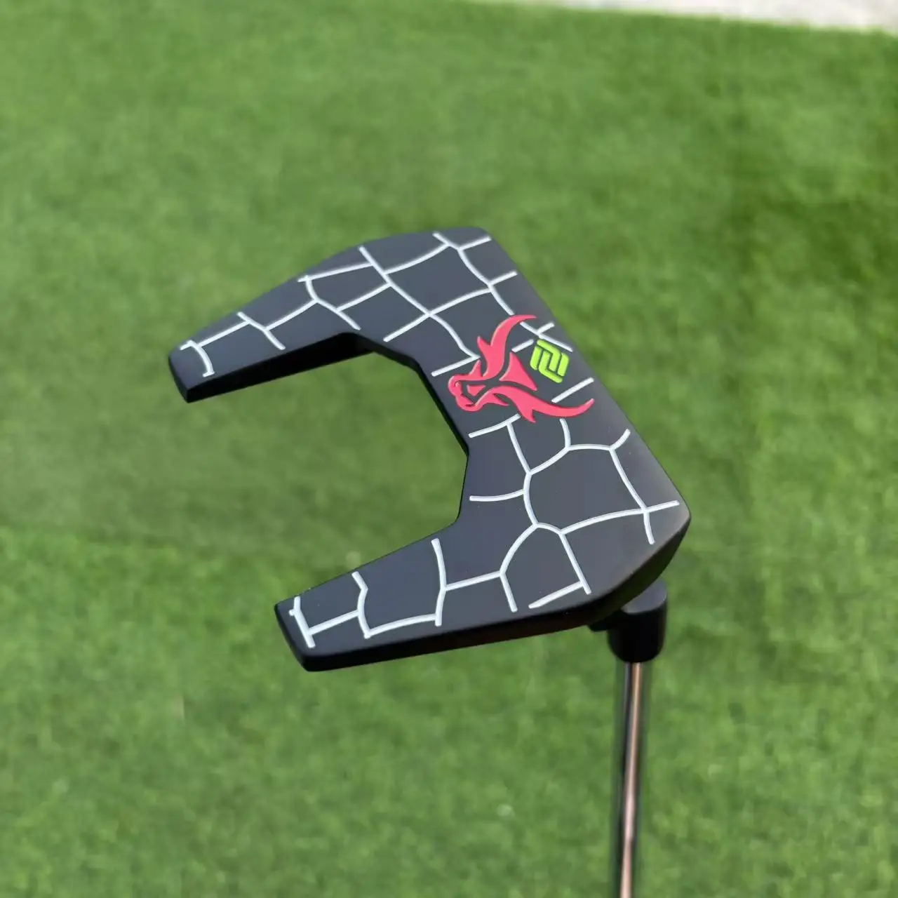Golf Putter High MOI Mallet Style CNC Milled Black Golf Putting Club with Bull Head Pattern Non-slip Rubber Grip for Men Golf