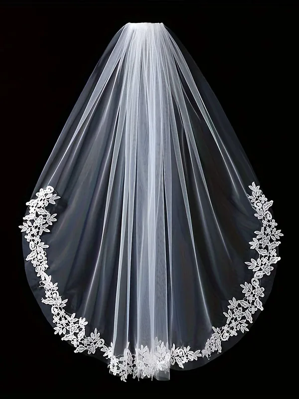 1 piece of 230cm(90.55in) white bridal wedding veil, ultra-fairy forest style, long trail, lace-trimmed veil